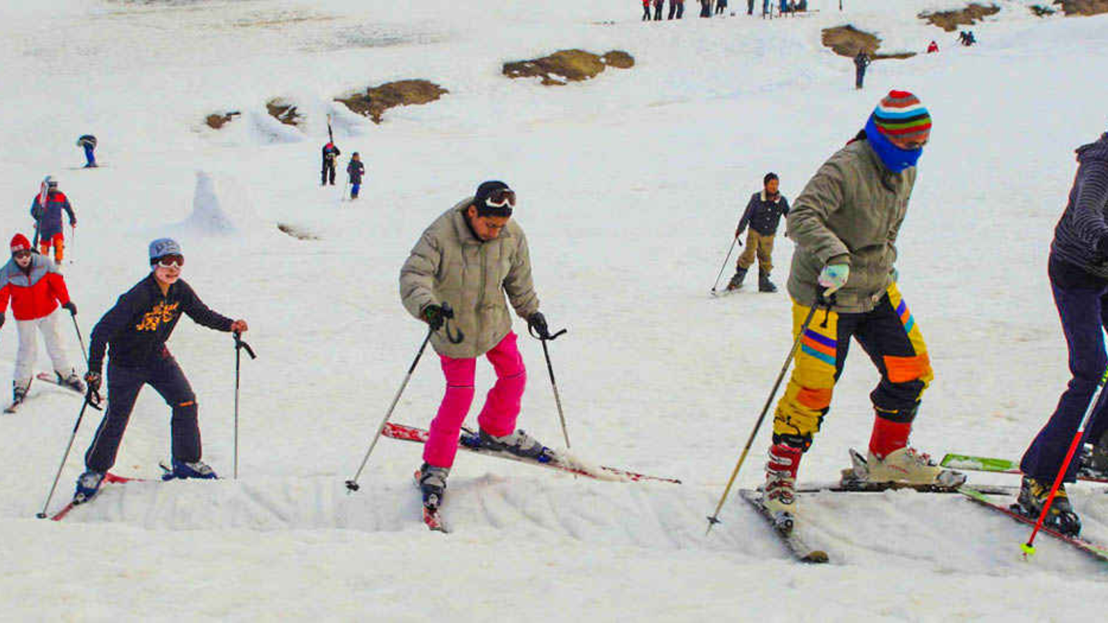 Ski Course in kashmir image 2