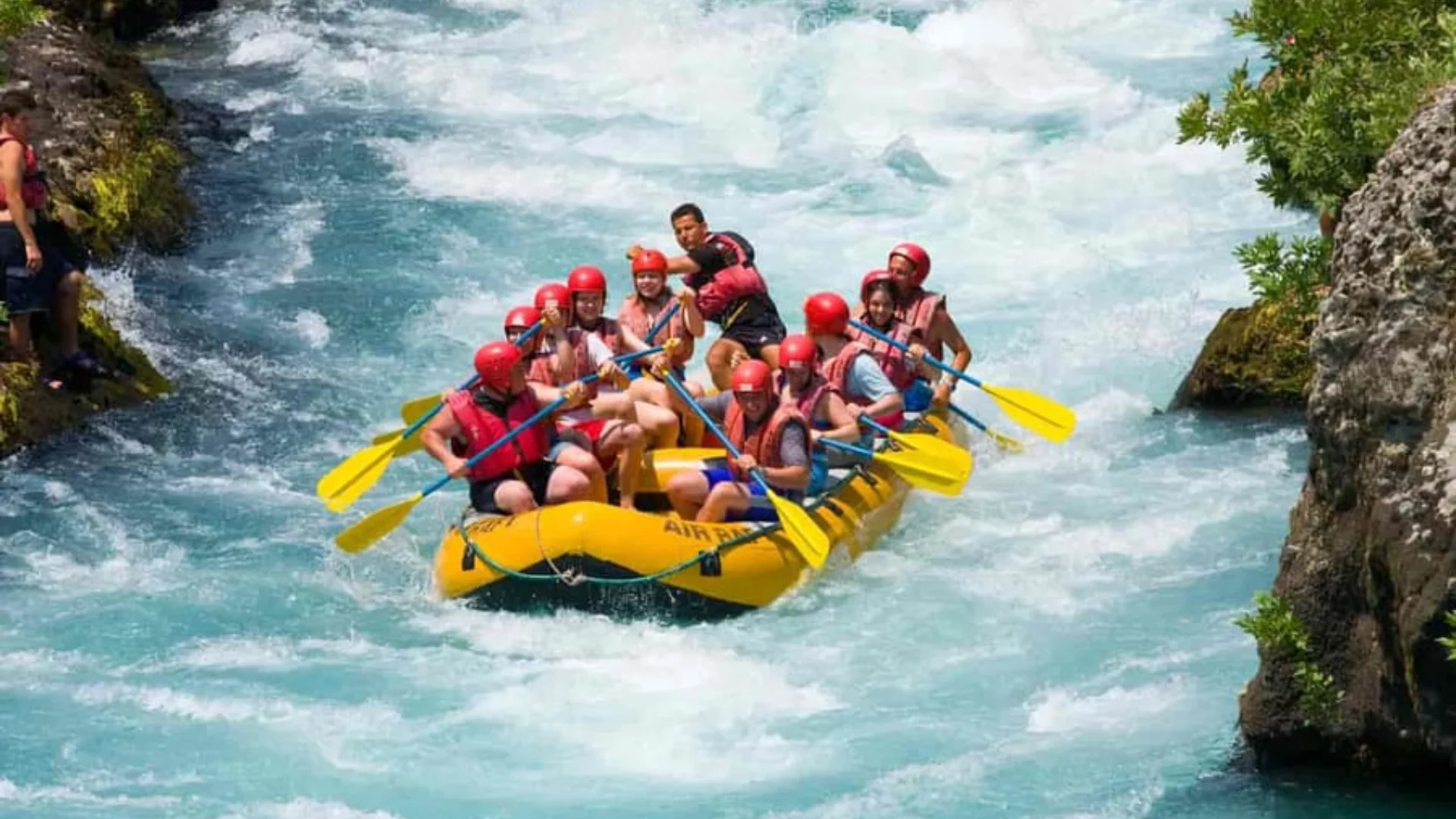 River Rafting in Manali