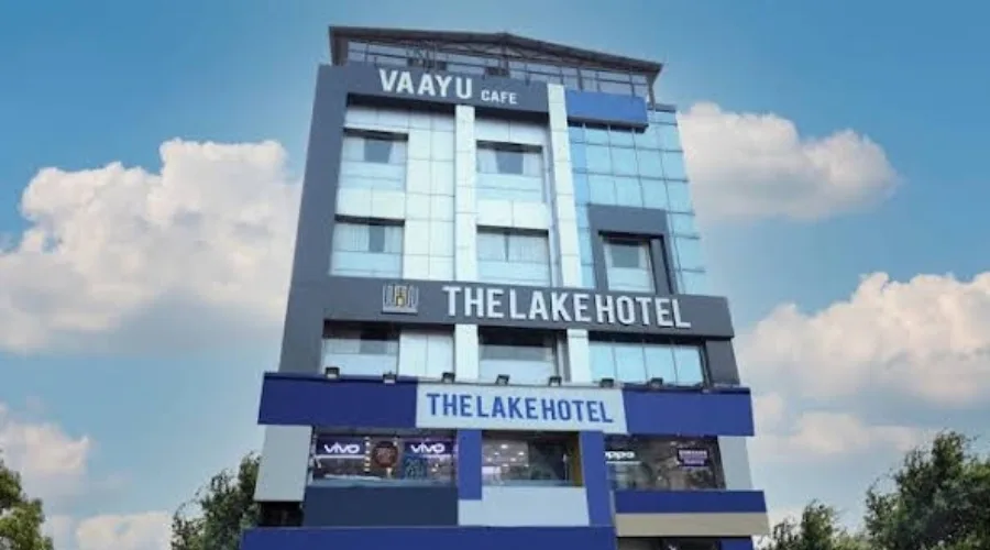 The Lake Hotel