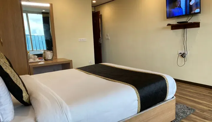 Super Deluxe Room