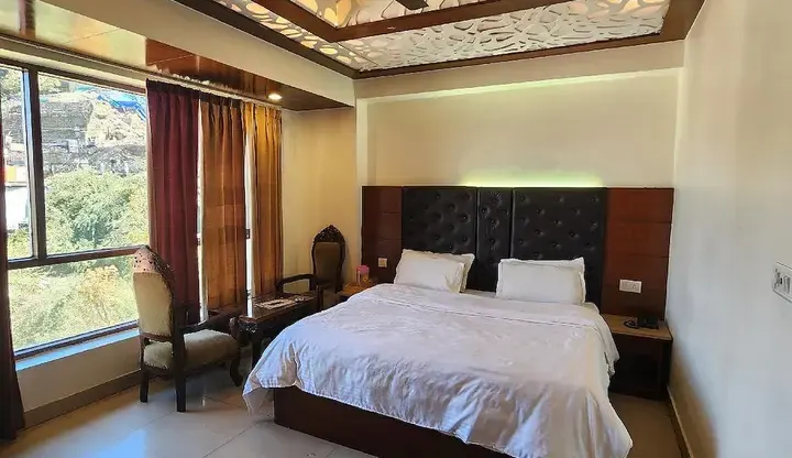 Premium Room