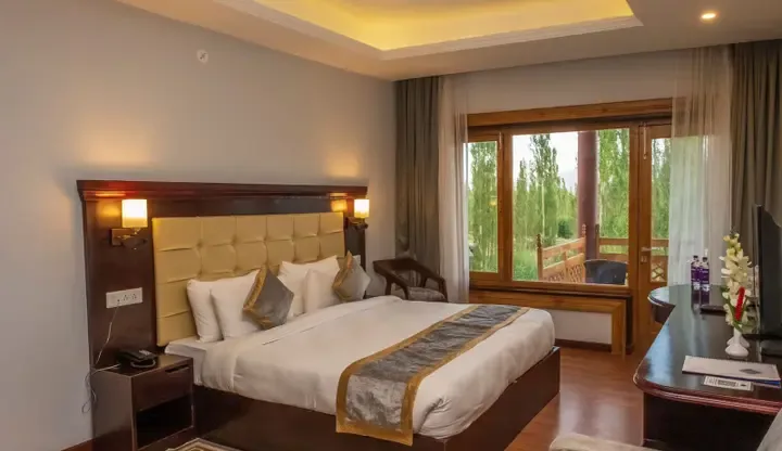 Premium Room with Balcony