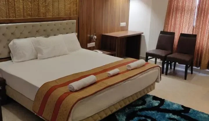 Super Deluxe Room