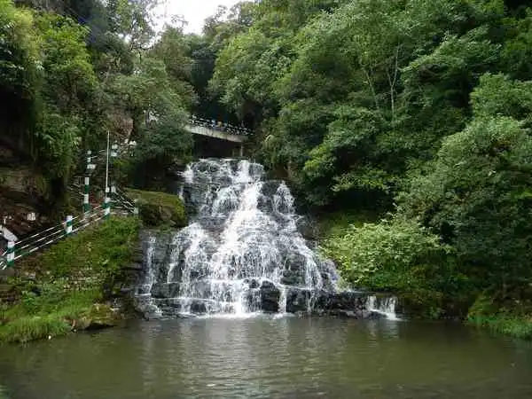 Shillong Waterfalls Tour