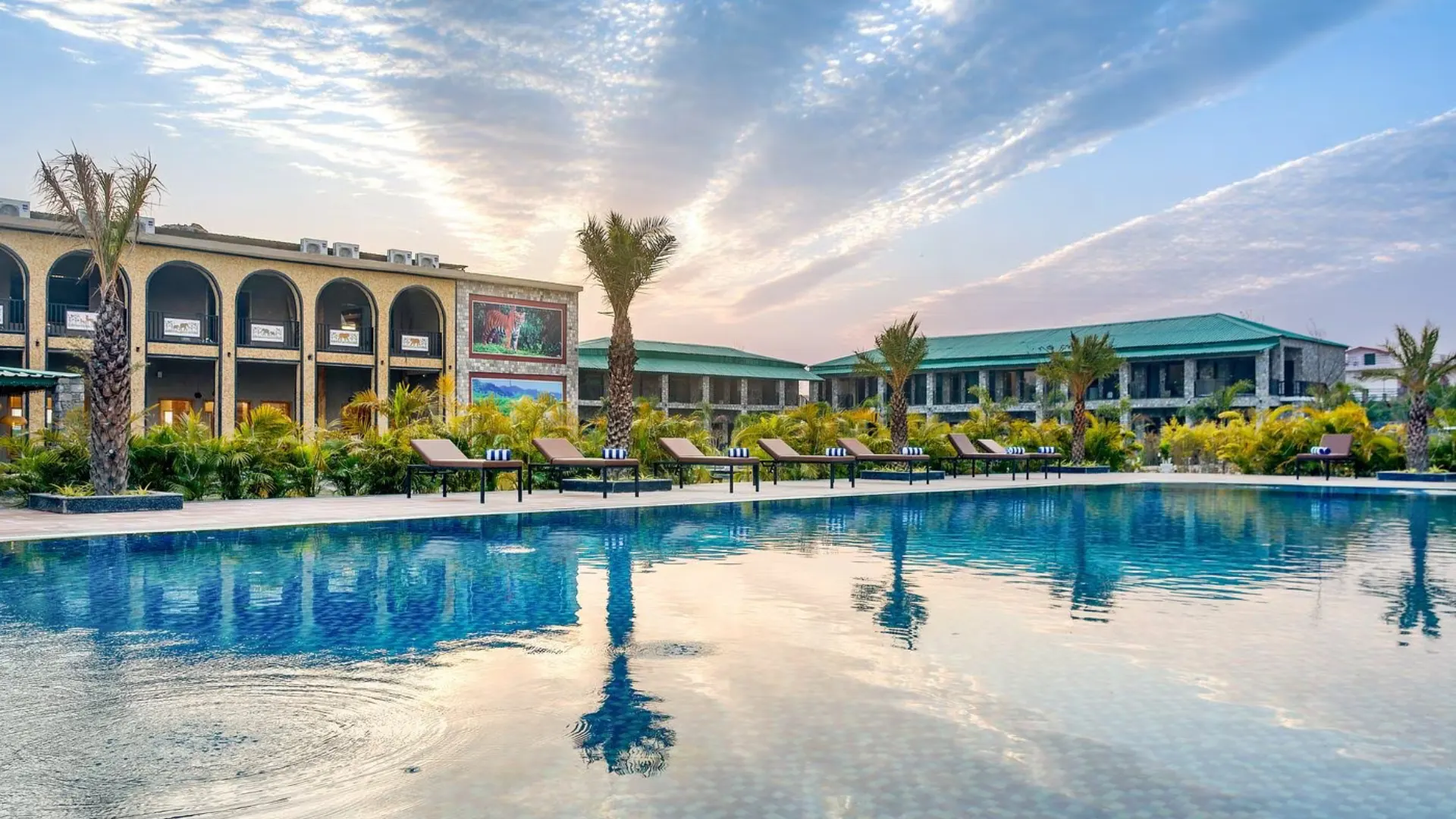 Corbett Luxury Package