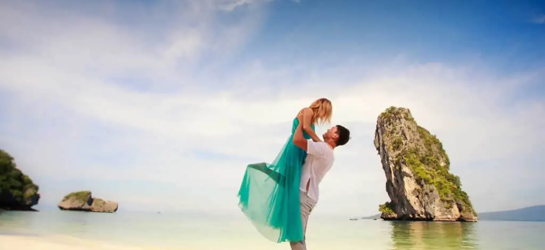 Hanoi Honeymoon Package